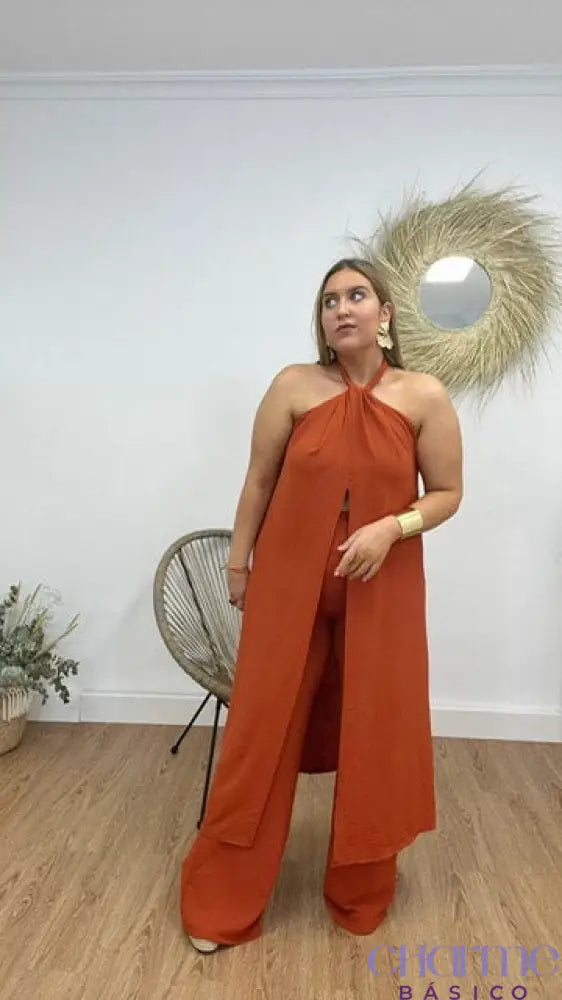 🌟 Conjunto Lívia: Elegância e Versatilidade em Uma Só Peça! 🌟